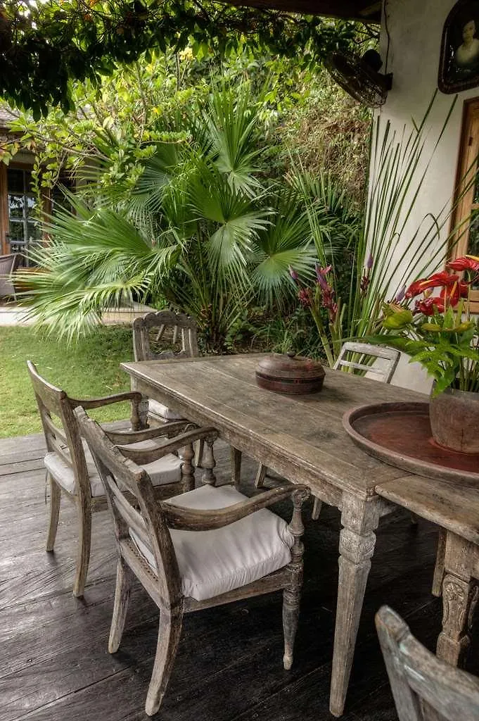 Villa Artis Canggu Hotel