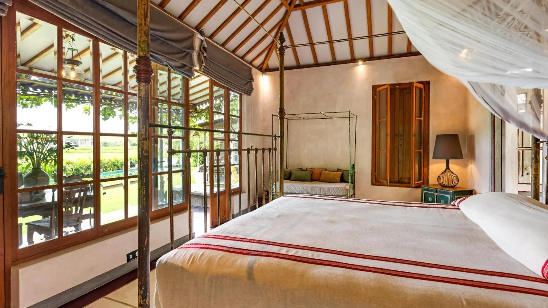 Villa Artis Canggu Hotel