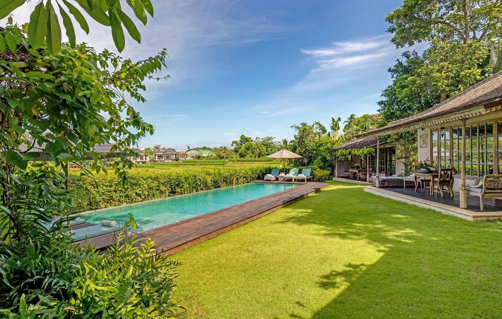 Villa Artis Canggu  4*, Canggu (Bali) Indonesia